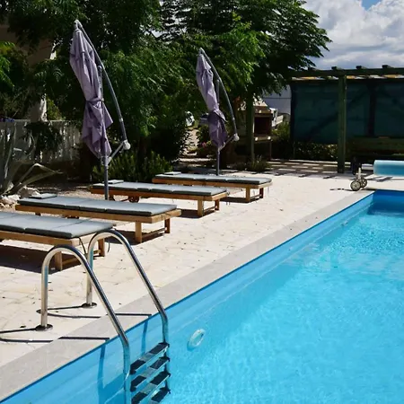 公寓 With Pool Kristina By Guide Barbat na Rabu